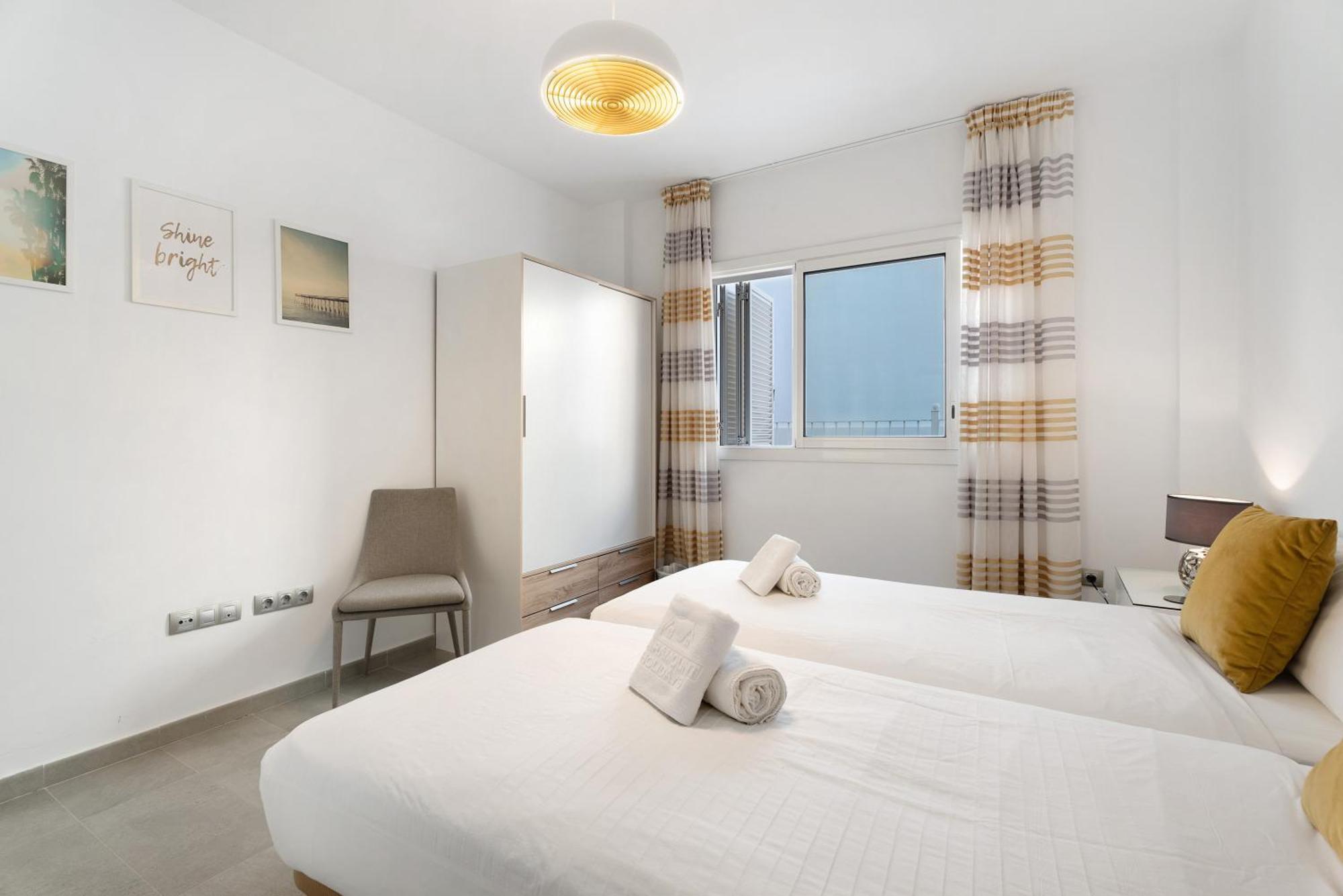 Espectacular Aurora By Paramount Holidays * Puerto de Santiago (Tenerife)